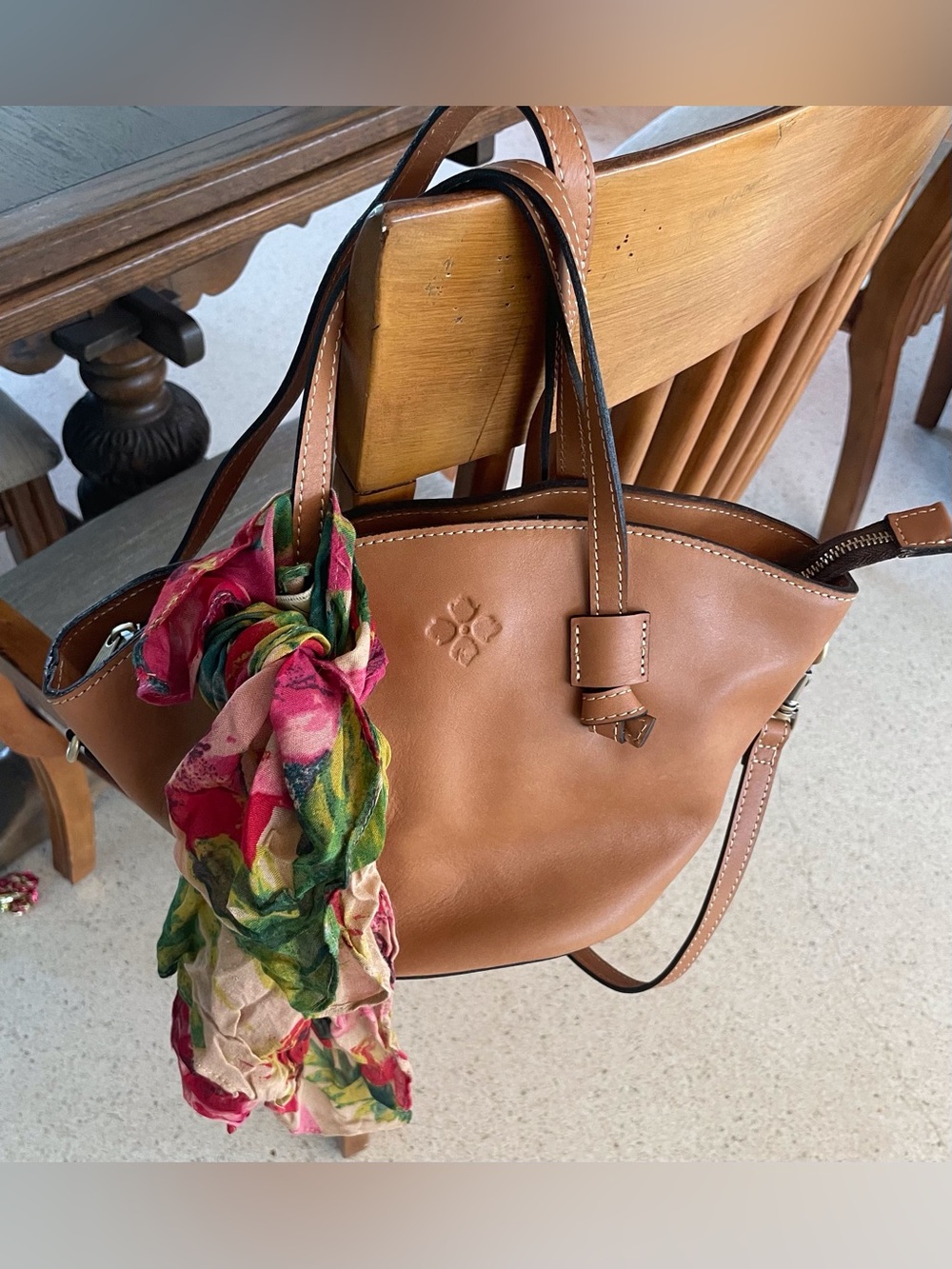 Patricia Nash Corallina Leather Convertible Tote Bag w/ Scarf HAZELNUT